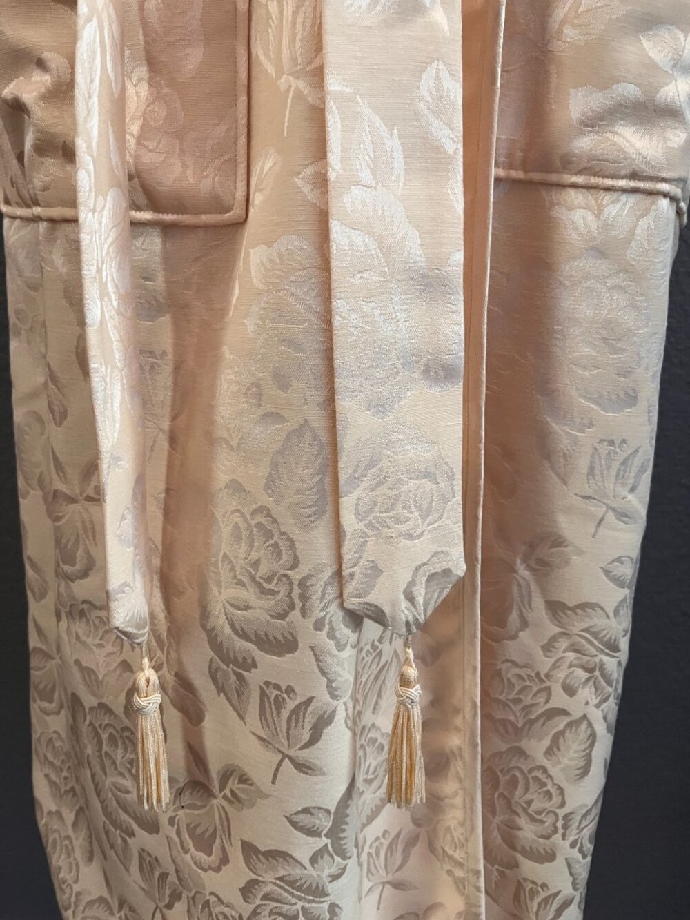 VINTAGE VICTORIA'S SECRET GOLD LABEL SATIN JACQUARD TERRY LINED ROBE NWOT XS/S - Picture 8 of 15